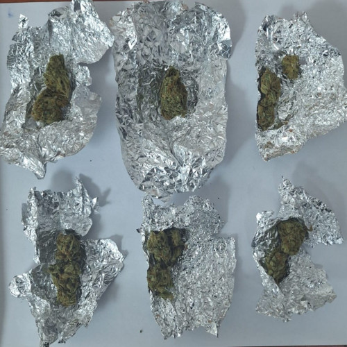 Botoșănean prins de două ori cu droguri într-o lună de jandarmi