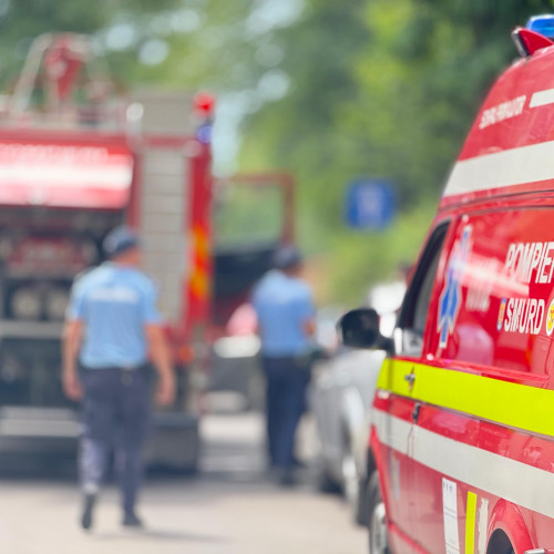 Incendiu într-un apartament din Dorohoi provocat de un prelungitor în flăcări