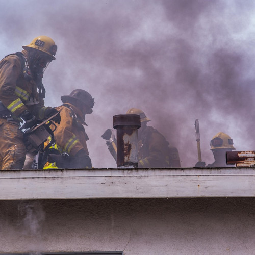 Judecătoria Constanța obligă asigurătorul să achite despăgubiri pentru explozia din 2016