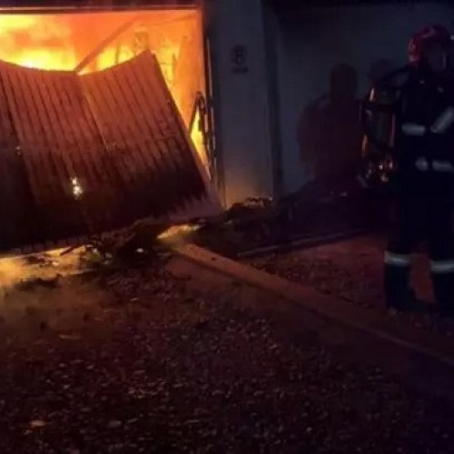 Incendiu puternic la anexa Mănăstirii Sfânta Ana din Orșova