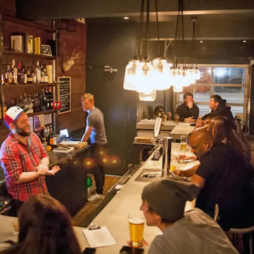 Numărul producătorilor de bere din România a crescut de peste șapte ori în 20 de ani