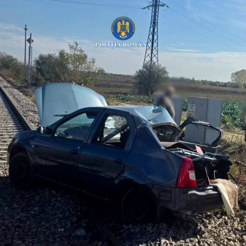 Accident feroviar mortal în Găești, șoferul unei mașini a decedat