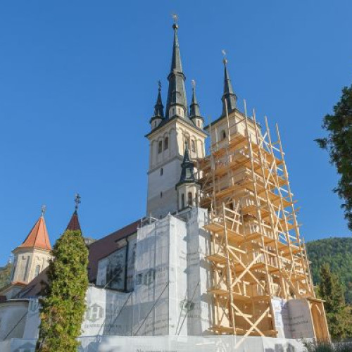 Încep lucrările de restaurare la biserica Sfântul Nicolae din Șcheii Brașovului