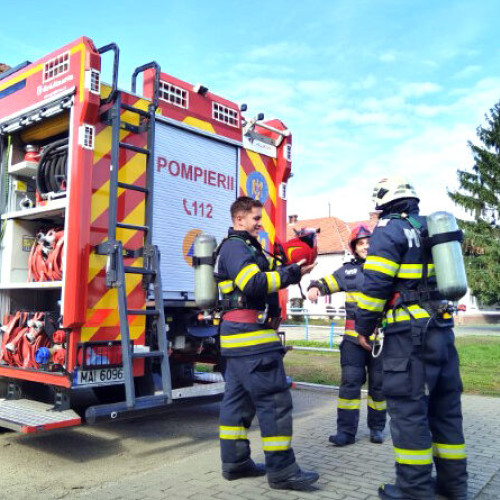 Pompierii hunedoreni au gestionat peste 17.500 de misiuni în primele nouă luni