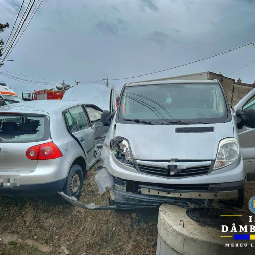 Cinci răniți în urma unui accident rutier la Răzvad!