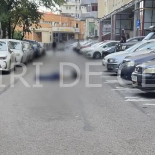 Tânăr de 27 de ani a murit după ce a sărit de pe un bloc din Mărăști