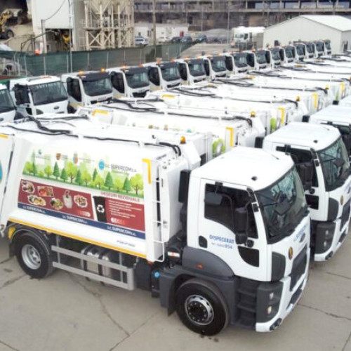 Servicii complete pentru colectarea și reciclarea deșeurilor în comunități și industrii