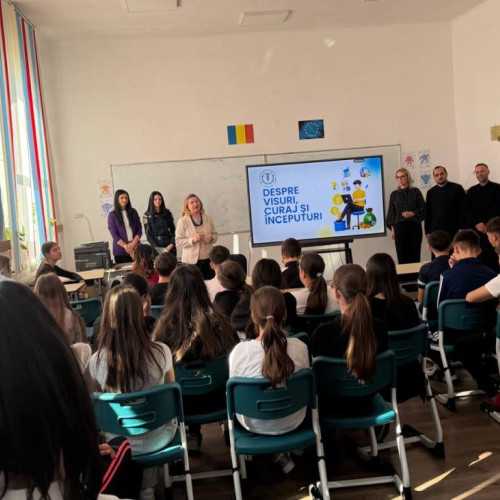 Elevii din Gura Ocniței au învățat despre antreprenoriat și educație financiară