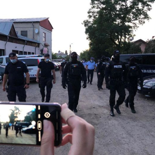 Acțiune a polițiștilor botoșăneni pentru siguranța participanților la Toamna Bobocilor