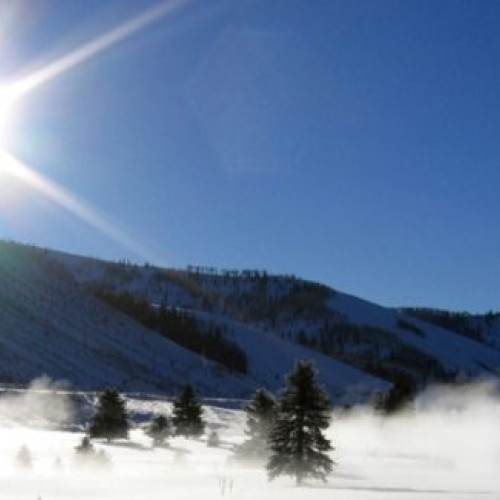 România înregistrează o creștere rapidă a temperaturilor și valuri de căldură record