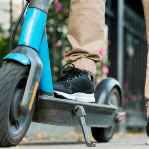 Asigurarea RCA va fi obligatorie pentru trotinetele și bicicletele electrice