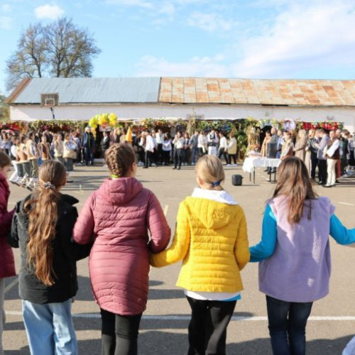 Festivalul Toamnei Vidrene a ajuns la ediția a șasea la Vidra