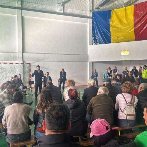 Primarul interimar al Capitalei a discutat cu locatarii afectați de explozia din Rahova