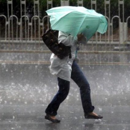 ANM anunță cod galben de vânt puternic în mai multe regiuni ale țării