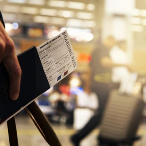 Aeroporturile din București vor permite trecerea cu lichide și extinderea terminalelor