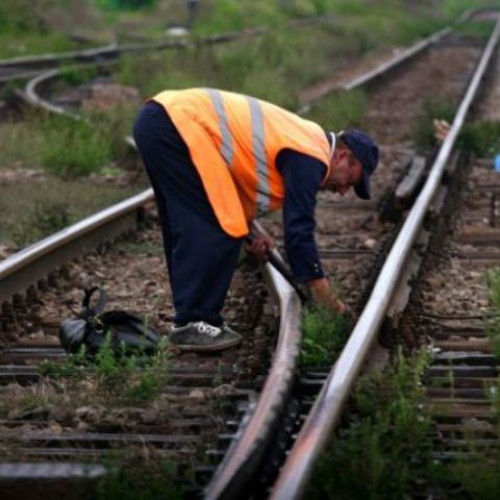 Revizor de cale ferată prins sub influența alcoolului între Teliu și Întorsura Buzăului