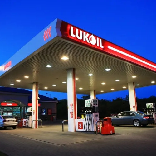 Consilier local cere excluderea Lukoil din România pentru riscuri de securitate și solidaritate