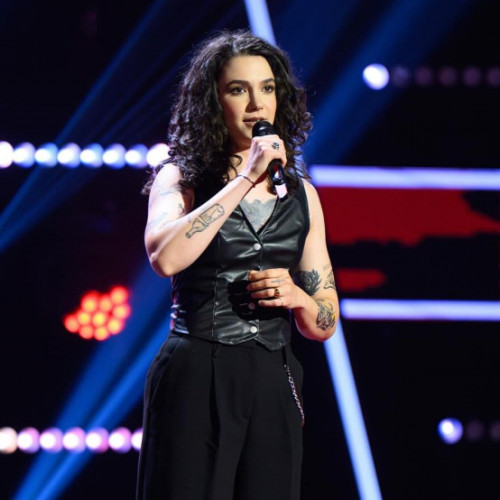 Dispută aprinsă între antrenori pentru gălăţeanca Mara Biriş la „Vocea României”