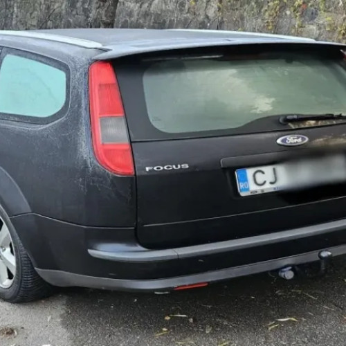 Clujean revoltat: autoritățile nu reacționează la mașinile abandonate pe străzi