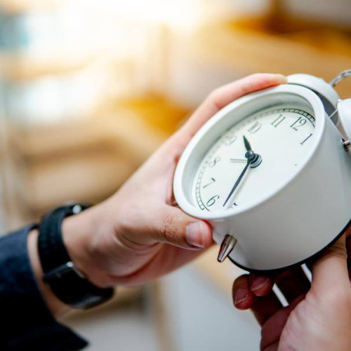 Ora de iarnă intră în vigoare fără modificări pentru mersul trenurilor