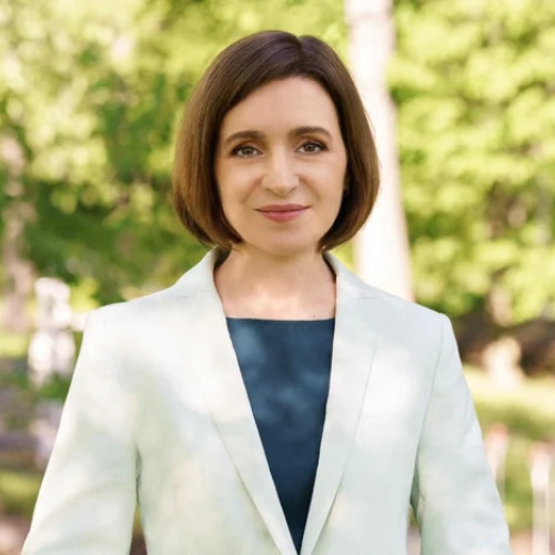 Maia Sandu va participa la sfințirea picturii Catedralei Naționale în vizita la București