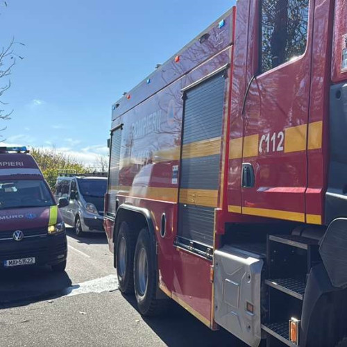 Intervenție complexă a salvatorilor după un accident cu autocamion în Dobrogea