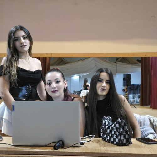 Comunitatea s-a mobilizat pentru a sprijini familia Anife după incendiul devastator