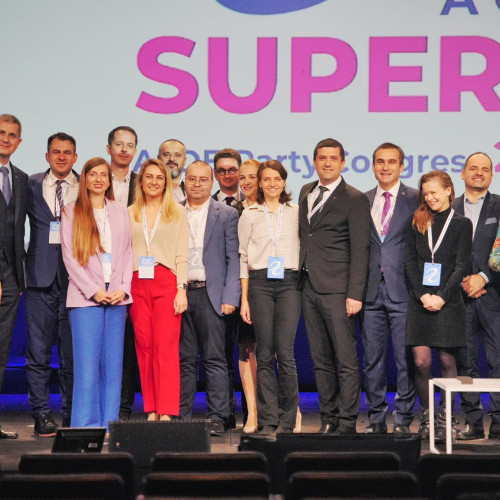 Dan Barna reales vicepreședinte al ALDE la nivel european