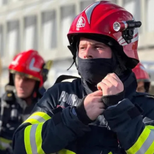Pompierul Sebastian Popa din Cluj a salvat un bărbat căzut într-o fântână
