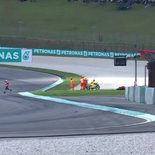 Accident grav la turul de încălzire Moto3 de la Sepang între Rueda și Dettwiller