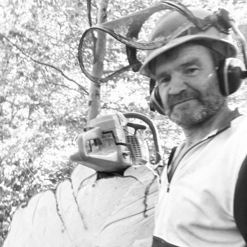 Bărbat rănit grav într-un accident de muncă în Mehedinți a murit la spital