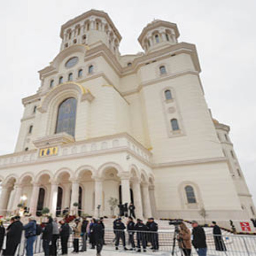 Catedrala Națională a fost sfințită în prezența patriarhilor și oficialilor de rang înalt