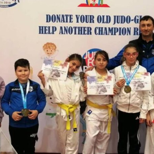 Judokanii CSM Adjud 1946 au cucerit 8 medalii la turneul internațional de judo
