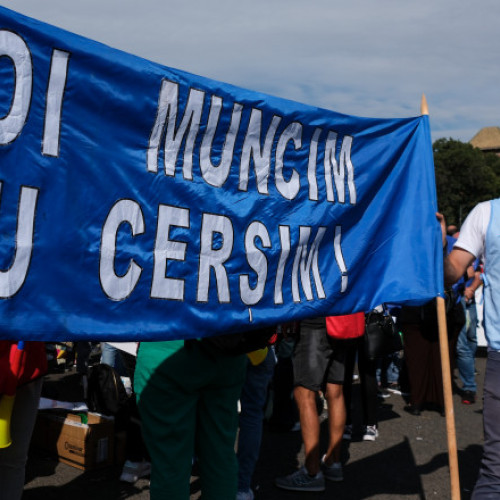 FNSA anunță proteste la Guvern împotriva înghețării salariului minim în 2026