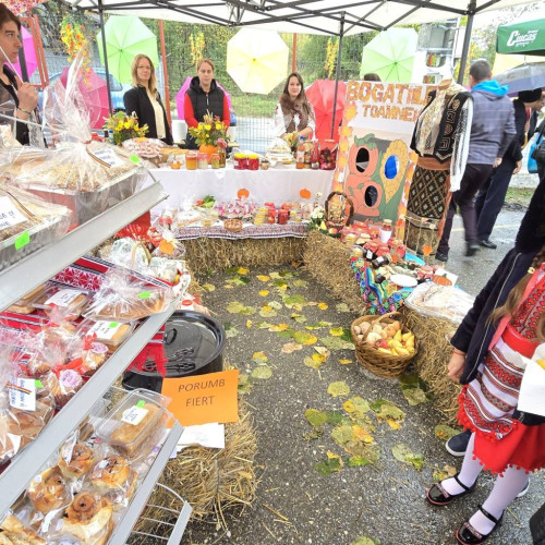 GAL Arcul Târgoviștei sprijină Târgul de Toamnă de la Școala Decindeni