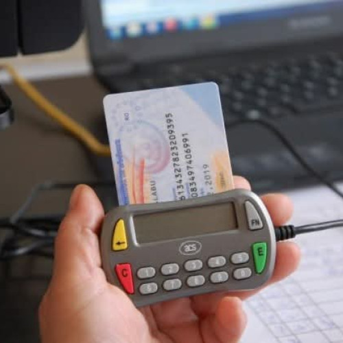 Analizele de laborator gratuite anuale pentru persoanele asigurate, reamintite de Ministerul Sănătății