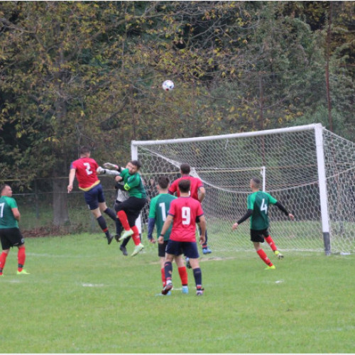 Vulturii Tineri Săcueni și Zorile Buntești conduc clasamentele celor două serii