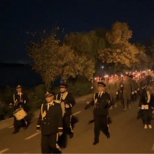 Militarii gălățeni au marcat Ziua Armatei cu o ceremonie solemnă pe malul Dunării