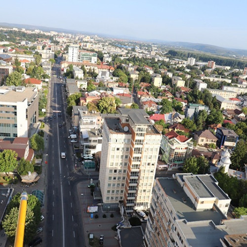 Autoritățile din Pitești au aprobat măsuri pentru fluidizarea traficului și parcări noi