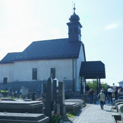 Când vor avea loc liturghiile pentru cei răposați la Biserica Sfânta Treime din Baia Mare