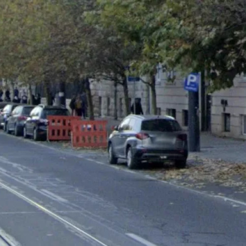 Clujenii semnalează probleme majore pe benzile de biciclete din oraș