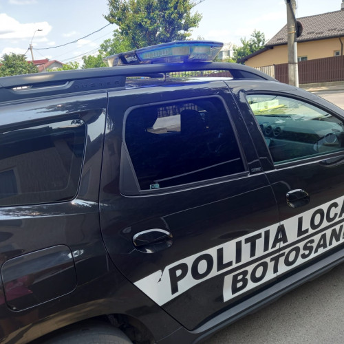 Șoferi sancționați pentru parcări ilegale pe mai multe străzi din oraș