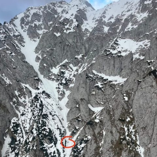 Salvamont Zărnești intervine după decesul unui turist în Piatra Craiului