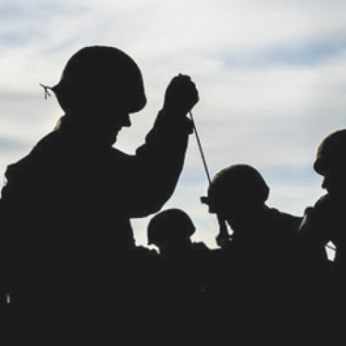 Kremlinul amenință cu distrugerea voluntarilor străini din Ucraina