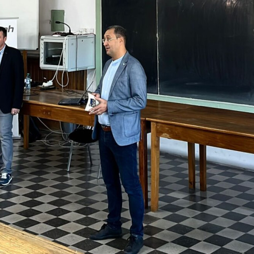 Facultatea de Fizică din Iași a găzduit o discuție despre misiunea Hera a ESA