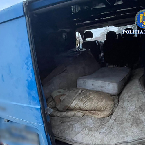 Doi bărbați din Iași au fost reținuți pentru trafic de persoane și muncă forțată