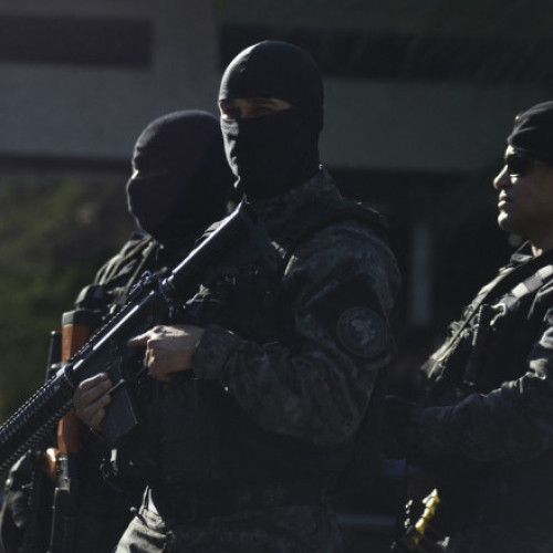 Mai multe cadavre aduse în stradă după operațiunea poliției din Rio de Janeiro