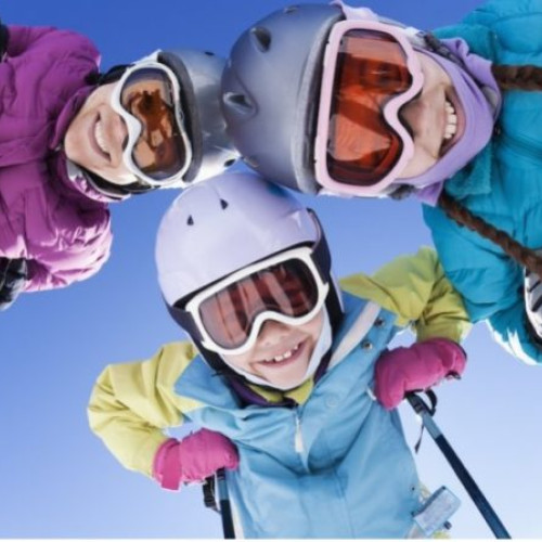 Vacanța mobilă de februarie 2026 este împărțită pe săptămâni în funcție de județe