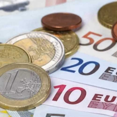 Leul se apreciază ușor, iar indicii ROBOR ating minime ale ultimelor cinci luni