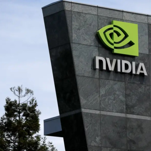 Nvidia devine prima companie cu capitalizare de 5.000 de miliarde de dolari